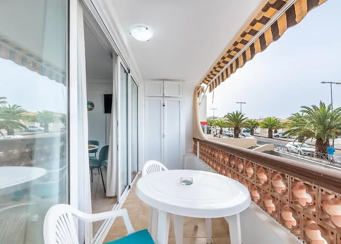 Flamingo On The South Near The Apartment *